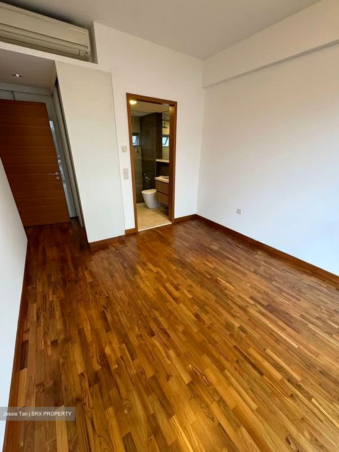 Woodhaven (D25), Condominium #556152211